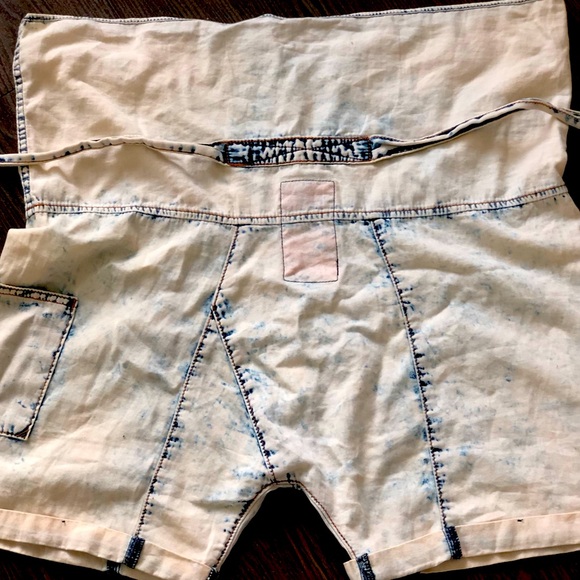 Distressed denim Basic Terrain belted fold over short SZ 0 NWT YOGA shorts - Picture 3 of 5